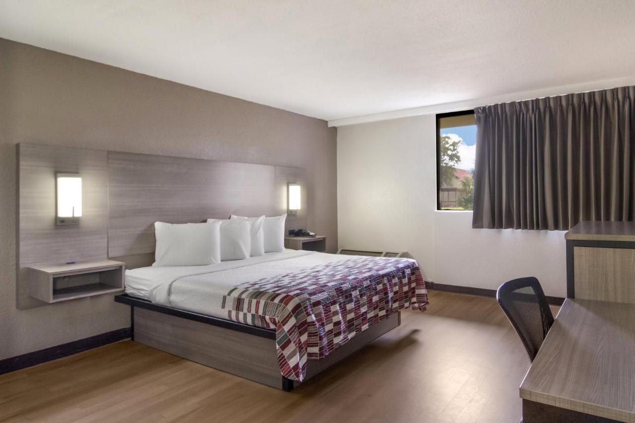 Red Roof Inn & Suites Brunswick I-95 Dış mekan fotoğraf