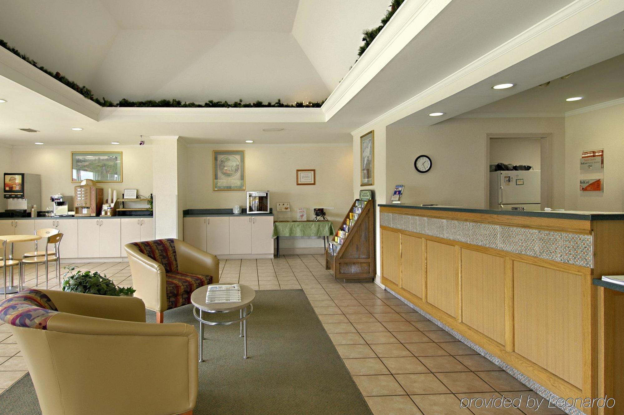 Red Roof Inn & Suites Brunswick I-95 Dış mekan fotoğraf